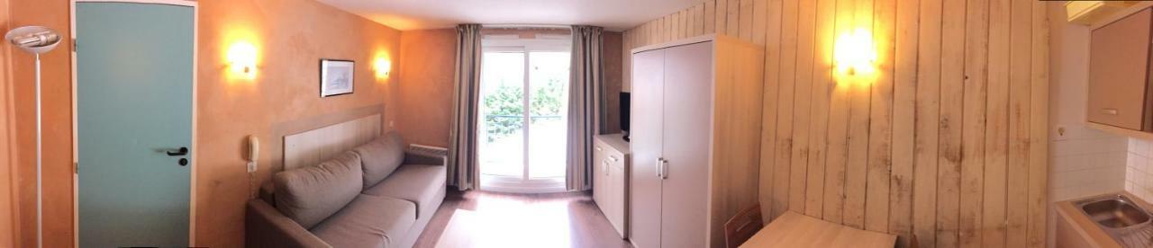 Appartement Prive Dans Residence Balneo Aladin Cauterets Exterior photo